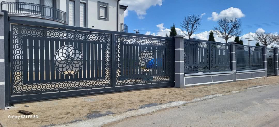 Zäune, Tore & Blechlösungen von BGM Balkonbau 2