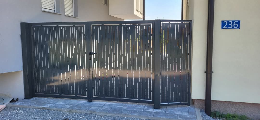 Zäune, Tore & Blechlösungen von BGM Balkonbau 28